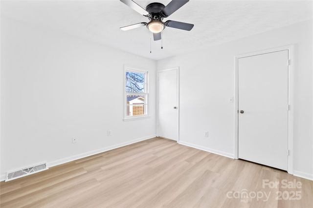 2405 Florida Avenue, Kannapolis, NC 28083