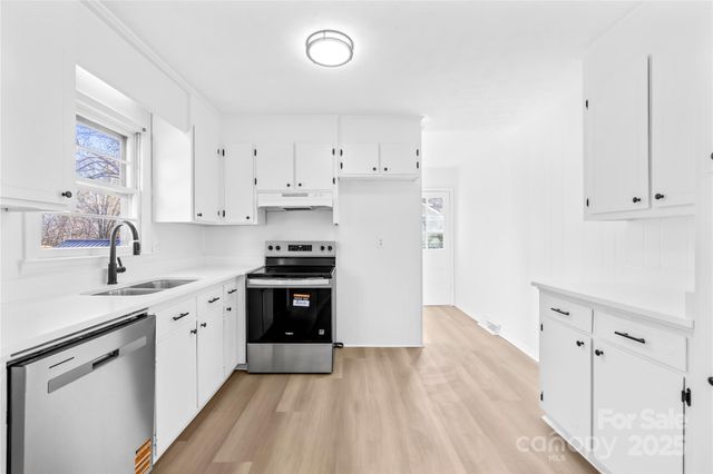 2405 Florida Avenue, Kannapolis, NC 28083