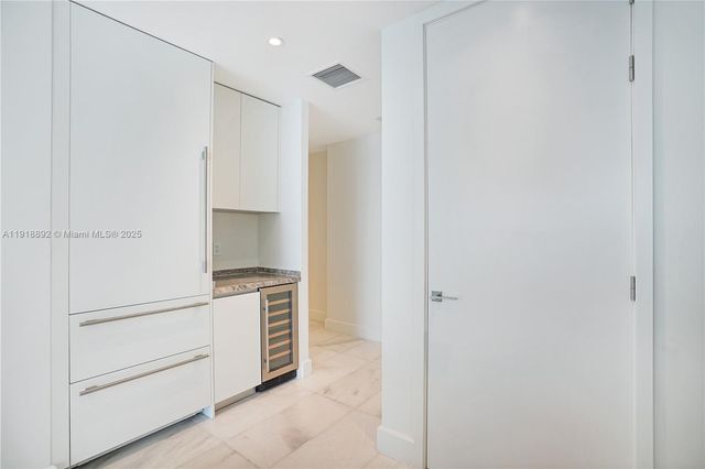 700 NE 26th Ter 3604, Miami, FL 33137