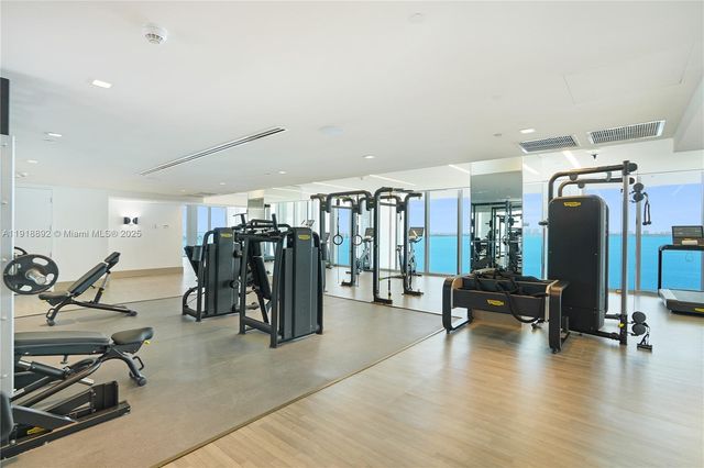 700 NE 26th Ter 3604, Miami, FL 33137