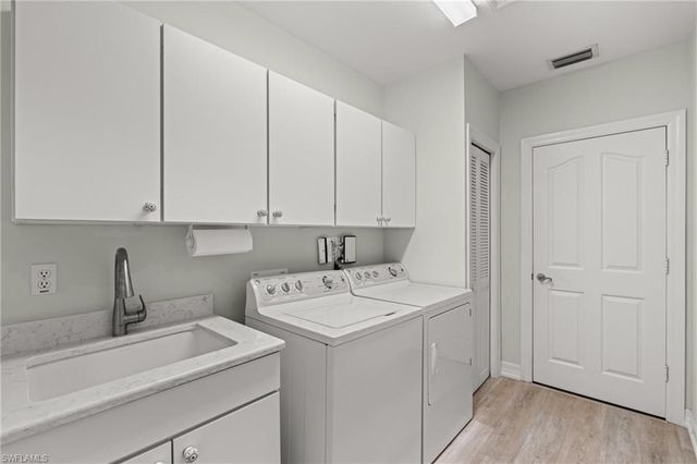 24812 Hollybrier LN, Bonita Springs, FL 34134