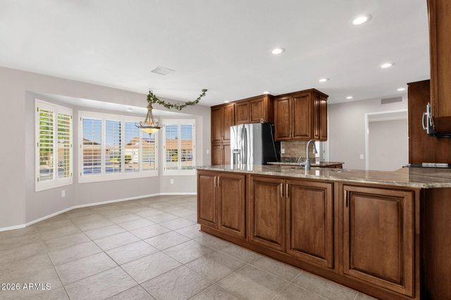 19041 N LAKE FOREST Drive, Sun City, AZ 85373