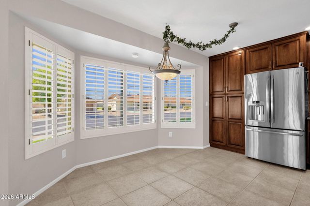 19041 N LAKE FOREST Drive, Sun City, AZ 85373