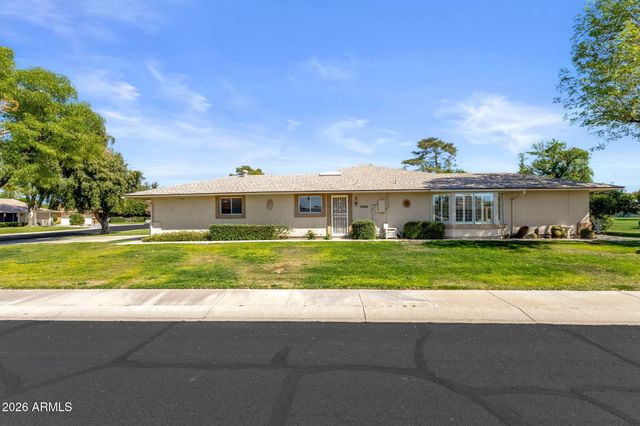 19041 N LAKE FOREST Drive, Sun City, AZ 85373