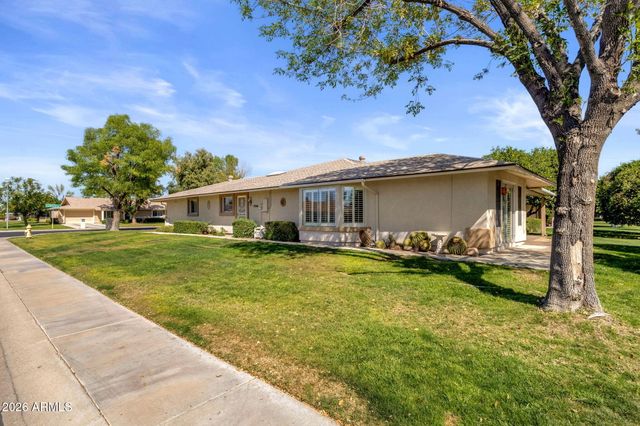 19041 N LAKE FOREST Drive, Sun City, AZ 85373
