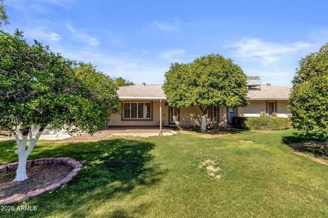 19041 N LAKE FOREST Drive, Sun City, AZ 85373