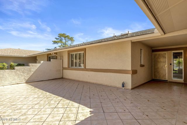 19041 N LAKE FOREST Drive, Sun City, AZ 85373