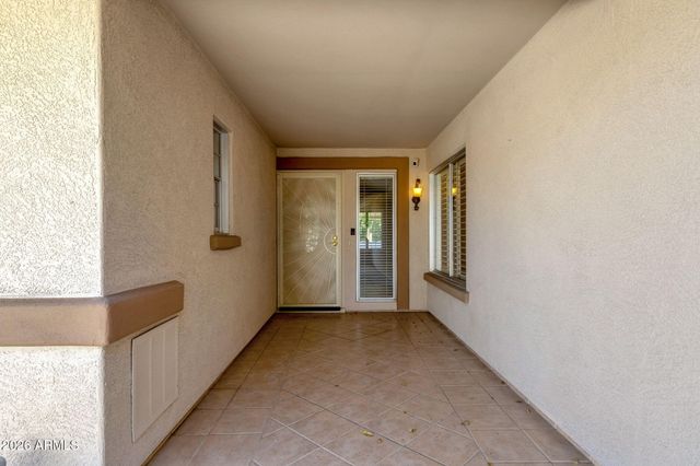 19041 N LAKE FOREST Drive, Sun City, AZ 85373