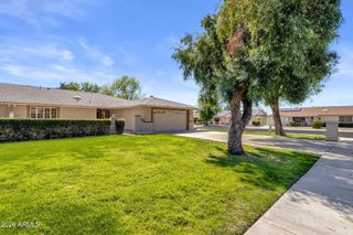 19041 N LAKE FOREST Drive, Sun City, AZ 85373