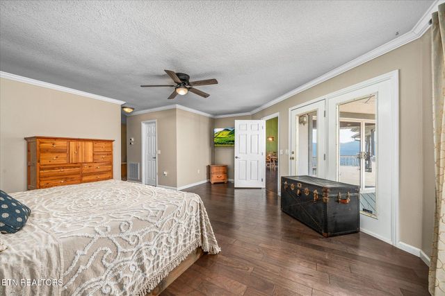 82 Browns Gap Rd, Crossville, TN 38555