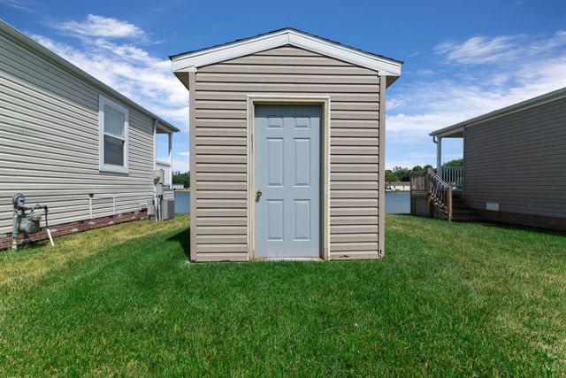 6287 Square Lake Drive, Kimball Twp, MI 48074