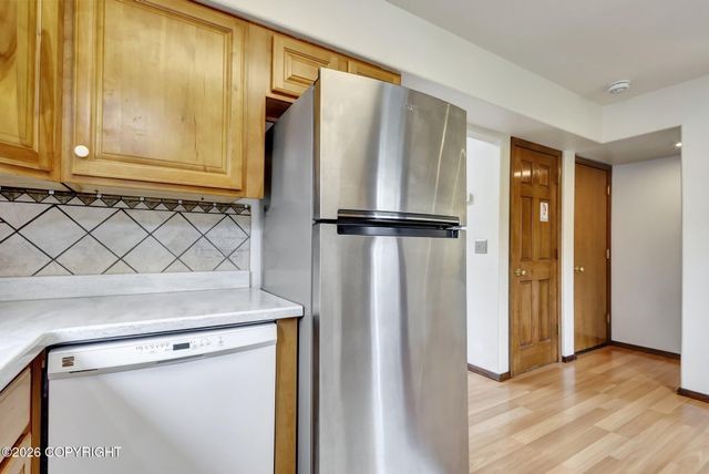 6750 Baxter Terrace Circle, Anchorage, AK 99504