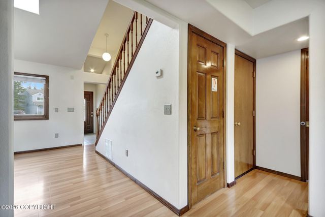 6750 Baxter Terrace Circle, Anchorage, AK 99504
