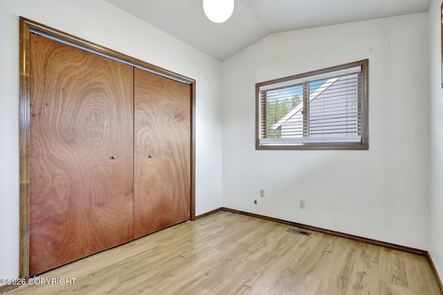 6750 Baxter Terrace Circle, Anchorage, AK 99504
