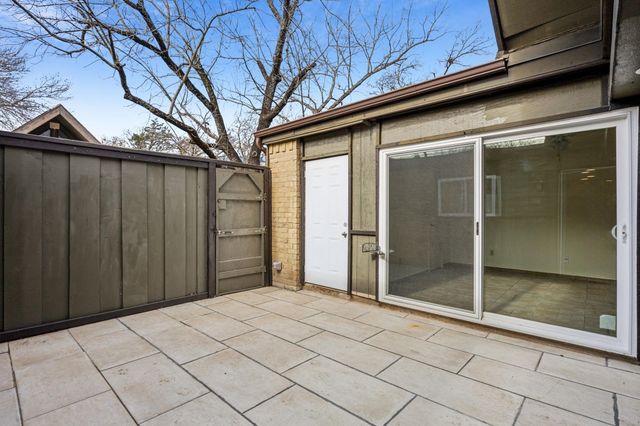 4659 Country Creek Drive 1143, Dallas, TX 75236