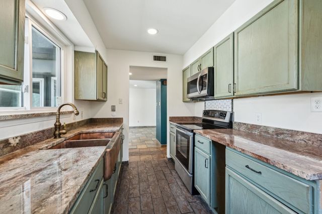 4659 Country Creek Drive 1143, Dallas, TX 75236