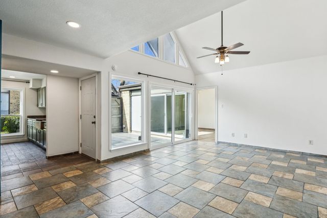 4659 Country Creek Drive 1143, Dallas, TX 75236
