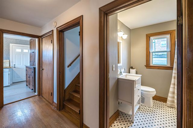 3729 STATE Street, Erie, PA 16508