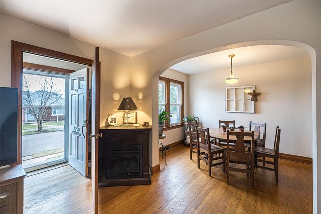 3729 STATE Street, Erie, PA 16508