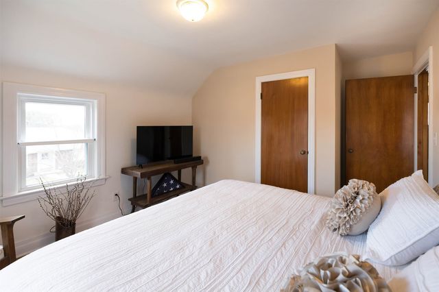 3729 STATE Street, Erie, PA 16508