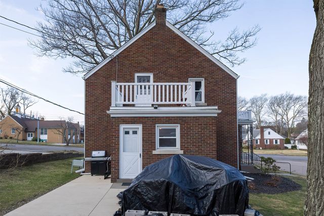 3729 STATE Street, Erie, PA 16508