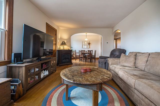 3729 STATE Street, Erie, PA 16508