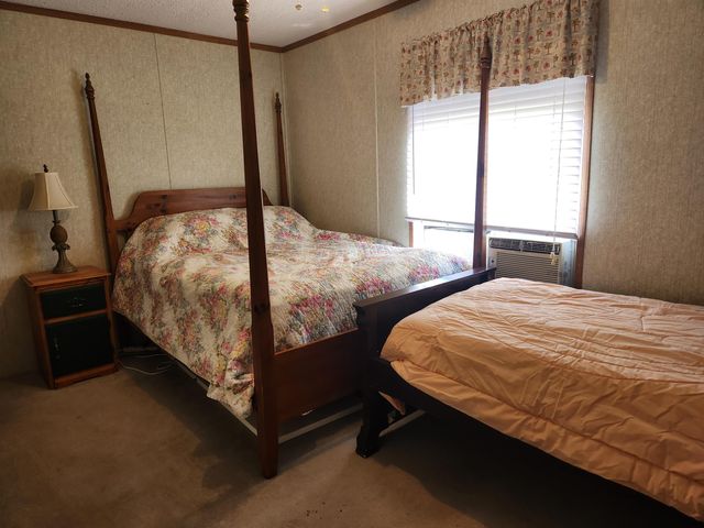 162 Grape Ln, Grand Isle, LA 70358