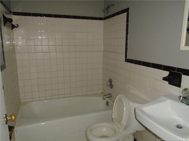 611 Drypoint Lane 1, Hope Mills, NC 28348