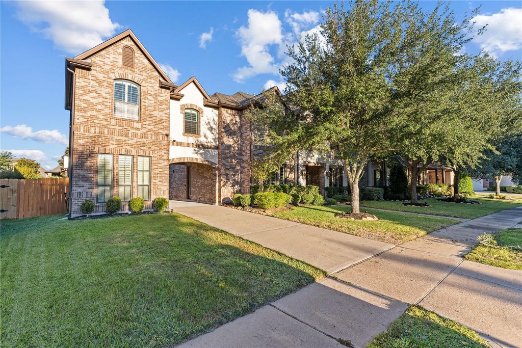 4010 Skipping Falls Lane, Katy, TX 77494