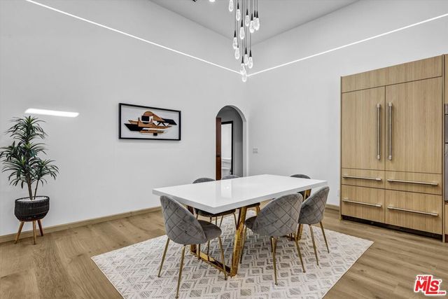 11404 Biona Drive, Los Angeles, CA 90066