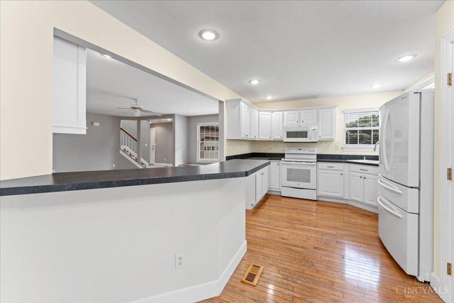 1016 Olde Station Court, Fairfield, OH 45014