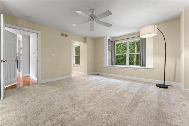 1016 Olde Station Court, Fairfield, OH 45014