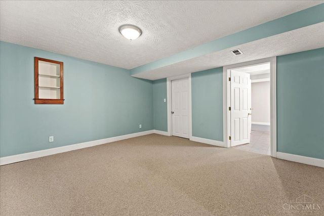 1016 Olde Station Court, Fairfield, OH 45014