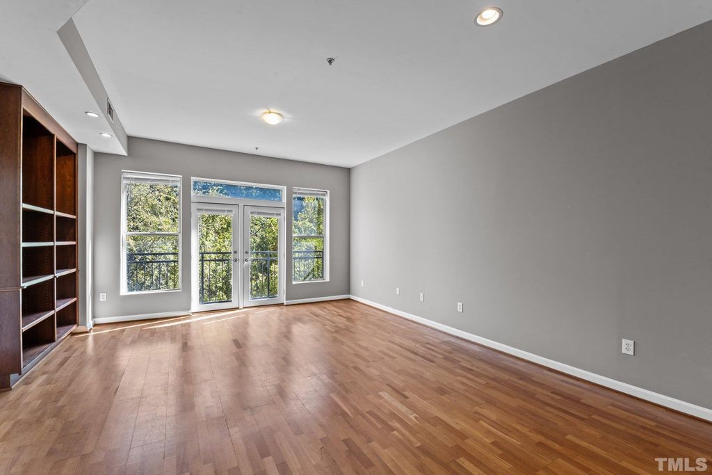 200 S Dawson Street 202, Raleigh, NC 27601