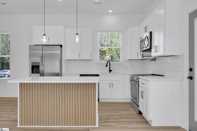 208 Drury Lane, Mauldin, SC 29662