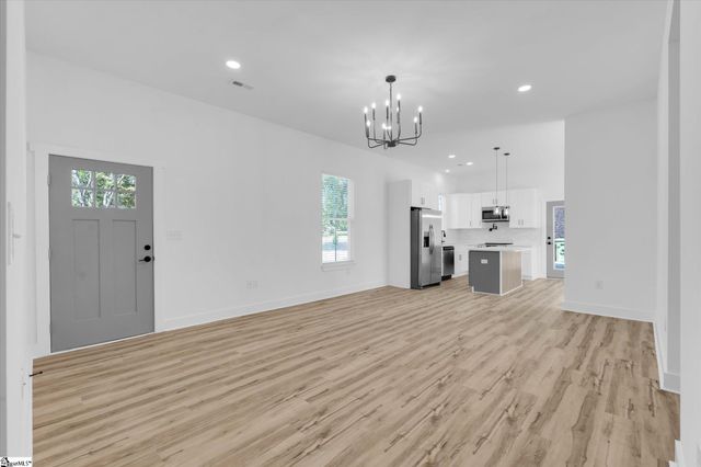 208 Drury Lane, Mauldin, SC 29662