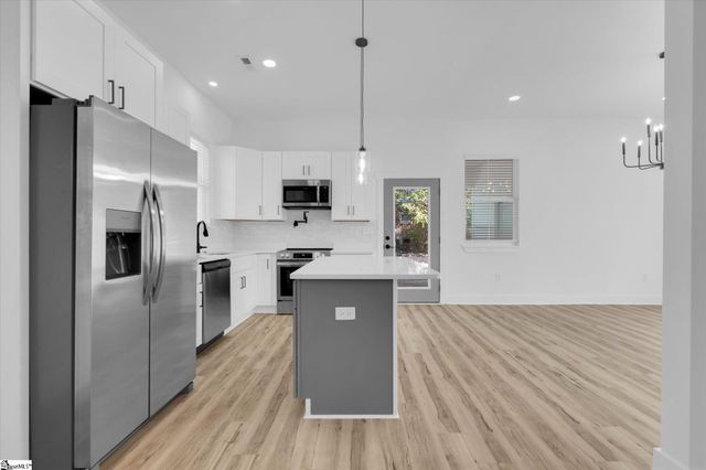 208 Drury Lane, Mauldin, SC 29662