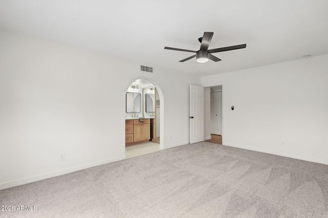 2439 W KIOWA Avenue, Mesa, AZ 85202