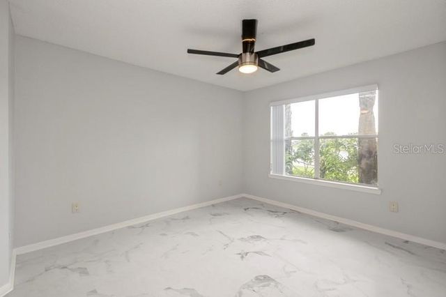 2501 GRASSY POINT DRIVE 107, Lake Mary, FL 32746