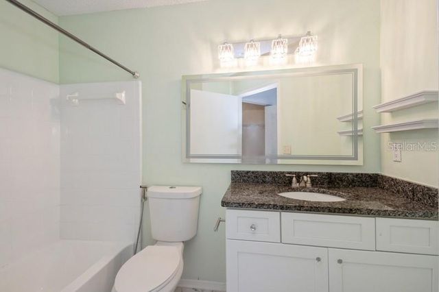 2501 GRASSY POINT DRIVE 107, Lake Mary, FL 32746