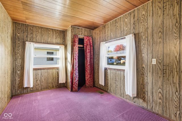 834 Maple Street, Tipton, IN 46072