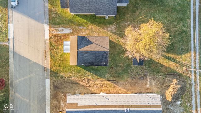 834 Maple Street, Tipton, IN 46072