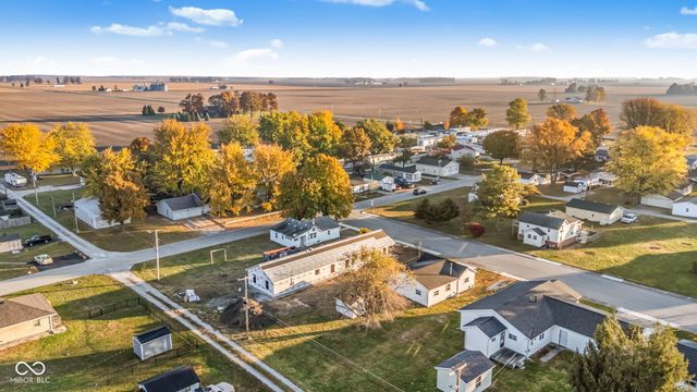 834 Maple Street, Tipton, IN 46072