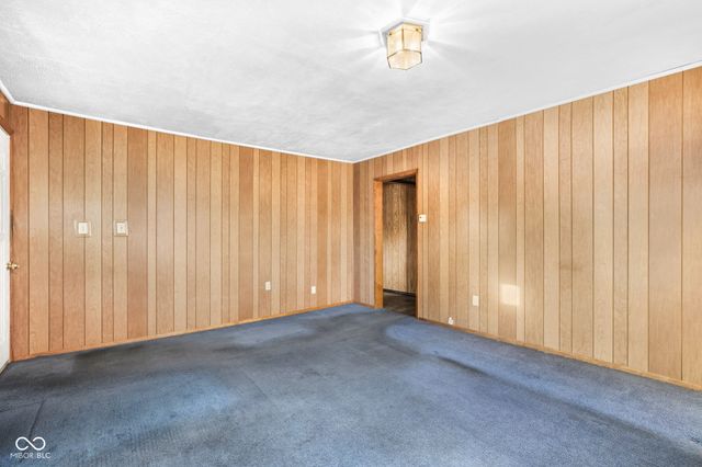 834 Maple Street, Tipton, IN 46072