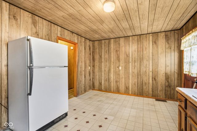 834 Maple Street, Tipton, IN 46072