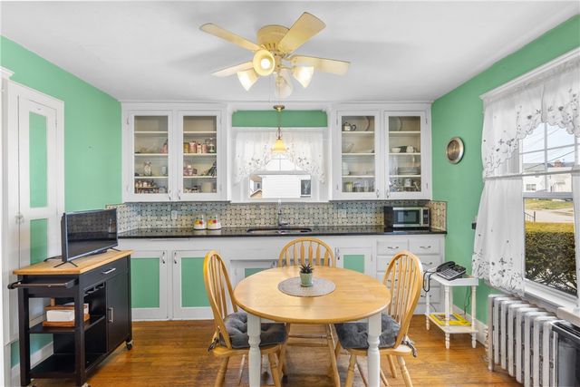 381 Auburn Street, Cranston, RI 02910