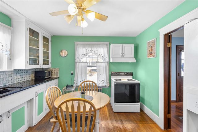 381 Auburn Street, Cranston, RI 02910