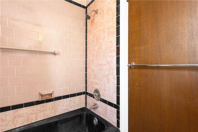 381 Auburn Street, Cranston, RI 02910