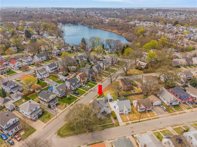 381 Auburn Street, Cranston, RI 02910