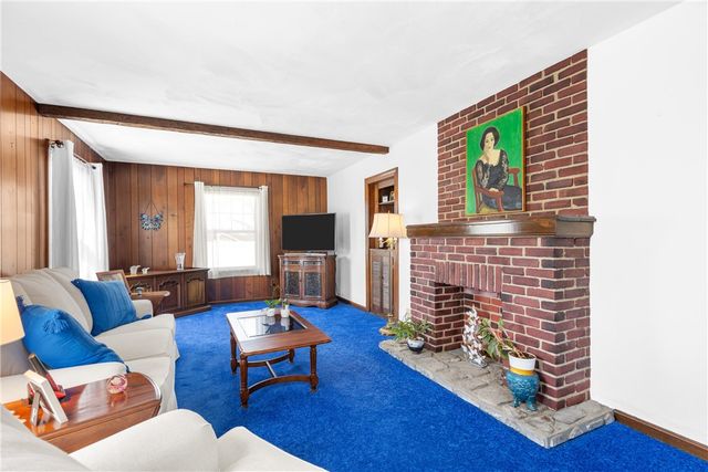 381 Auburn Street, Cranston, RI 02910